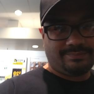 Meet your Posher, Juan r